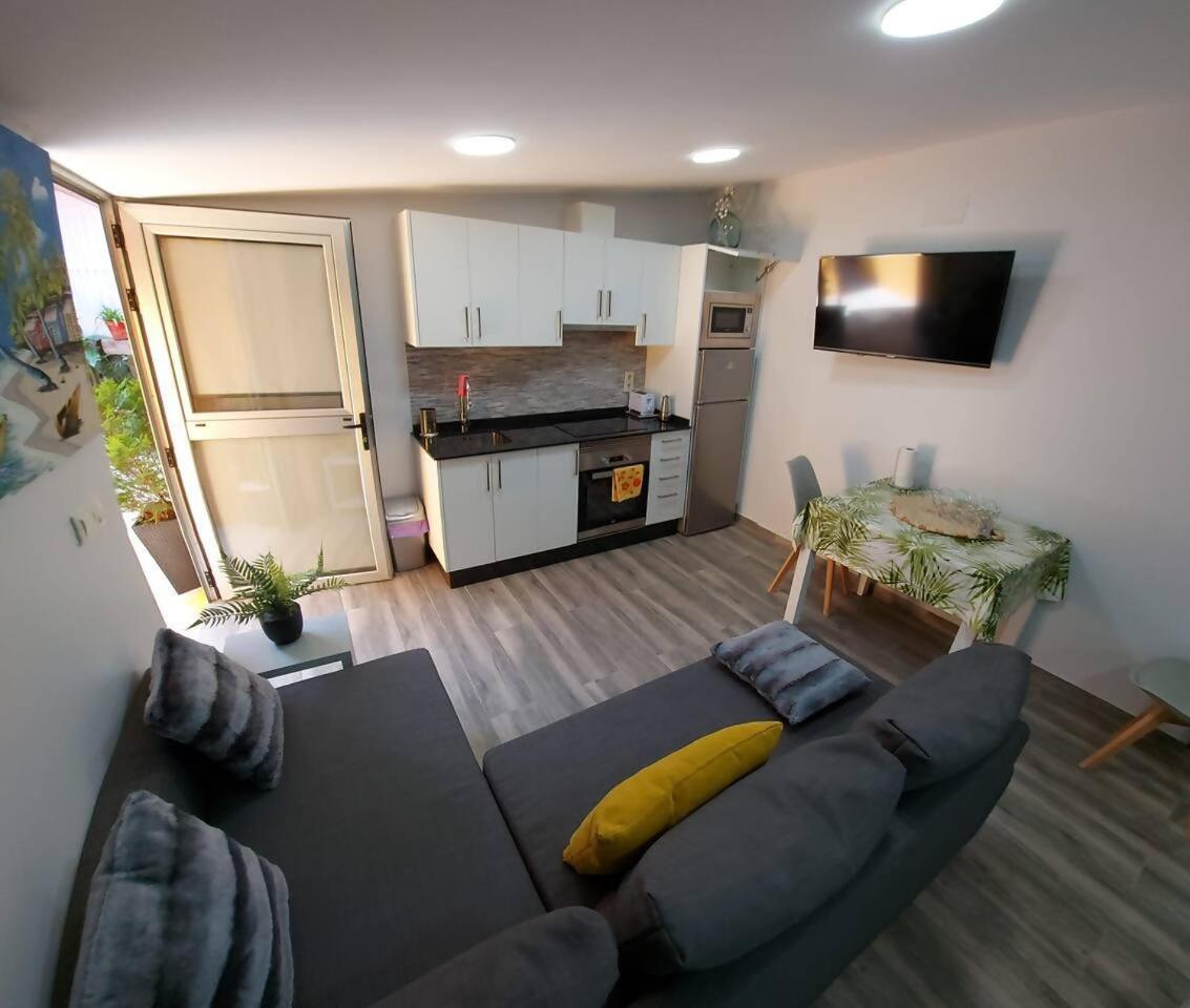 Apartamento Con Patio Cerca De La Playa 布埃乌 外观 照片